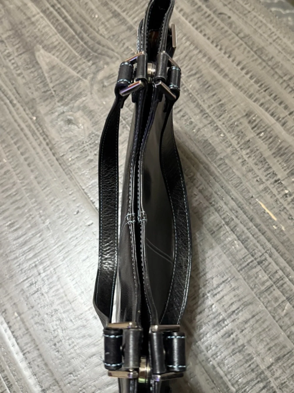 Classic Black Leather Tote Bag - Timeless Women’s Handbag